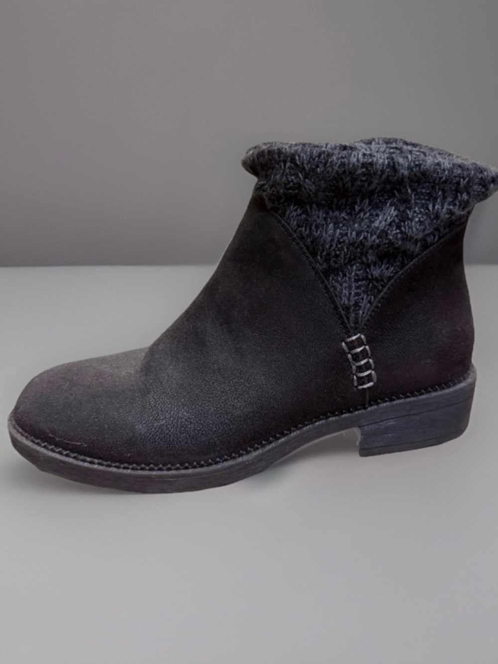 Skechers Women's Elm Ankle Black Boot